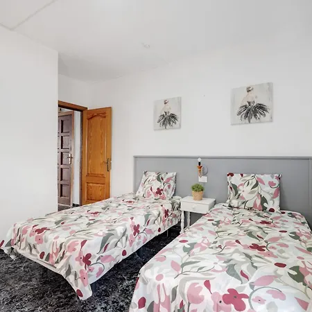 Apto Blue Pool Floritas