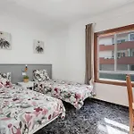Blue Pool Floritas Apartment